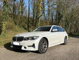 BMW 320i Touring Luxury AHK Leder Sportsitze Kamera - BMW 320 Gebrauchtwagen in Karlsruhe