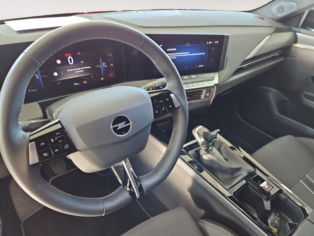 Fahrzeugabbildung Opel Astra 1.2 Turbo GS Navi Sitzheizung Allwetter ..