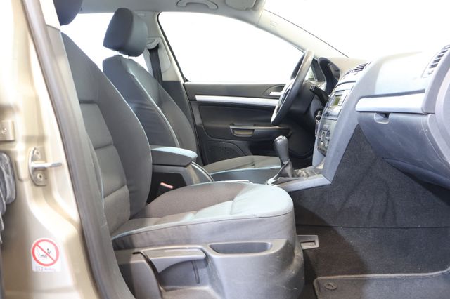 Skoda Octavia 1.6 FSI Ambiente KLIMA+PDC+ALU