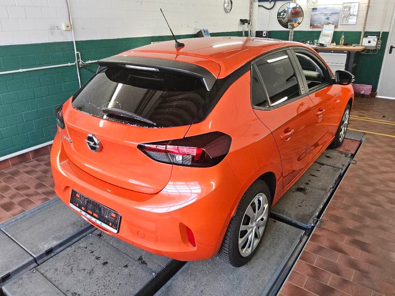 Fahrzeugabbildung Opel Corsa-e F EDITION 7KW NAVI/VIRT/SHZ/DAB/WÄRMEP.
