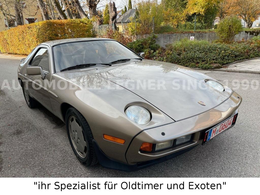 Porsche 928