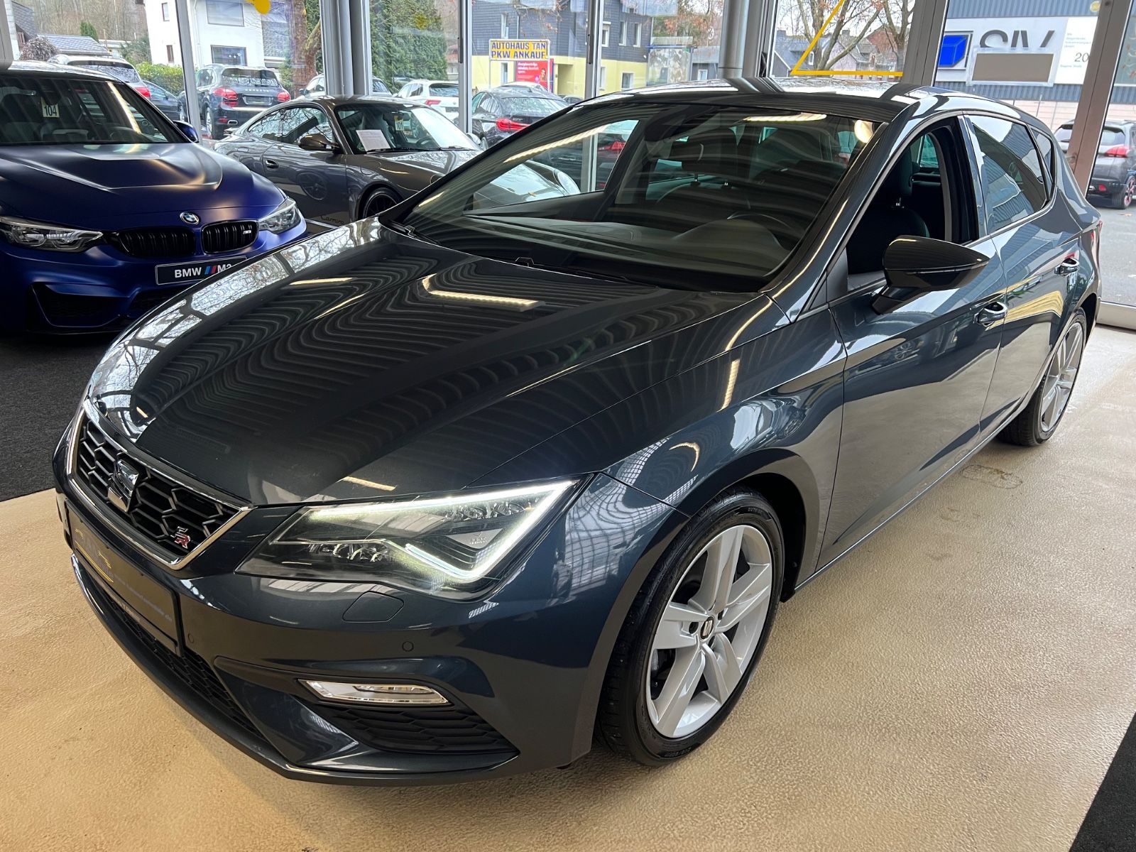 Fahrzeugabbildung SEAT Leon FR 1.5 TSI * AUTOMATIK *LED*