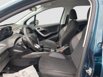 Peugeot 2008 - 9