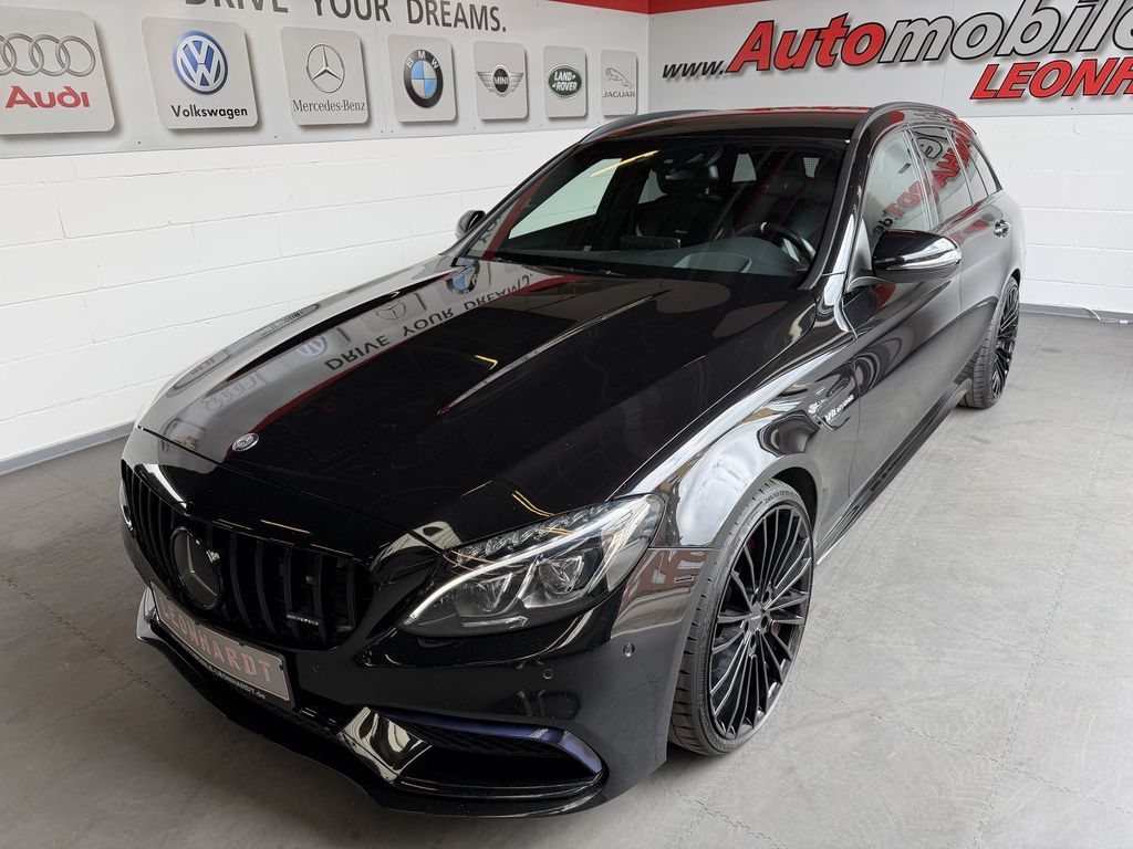 Image of Mercedes-Benz C 63 AMG