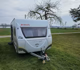Dethleffs Camper Lifestyle 540V & Vorzelt Commodore North  - Dethleffs Wohnwagen 540