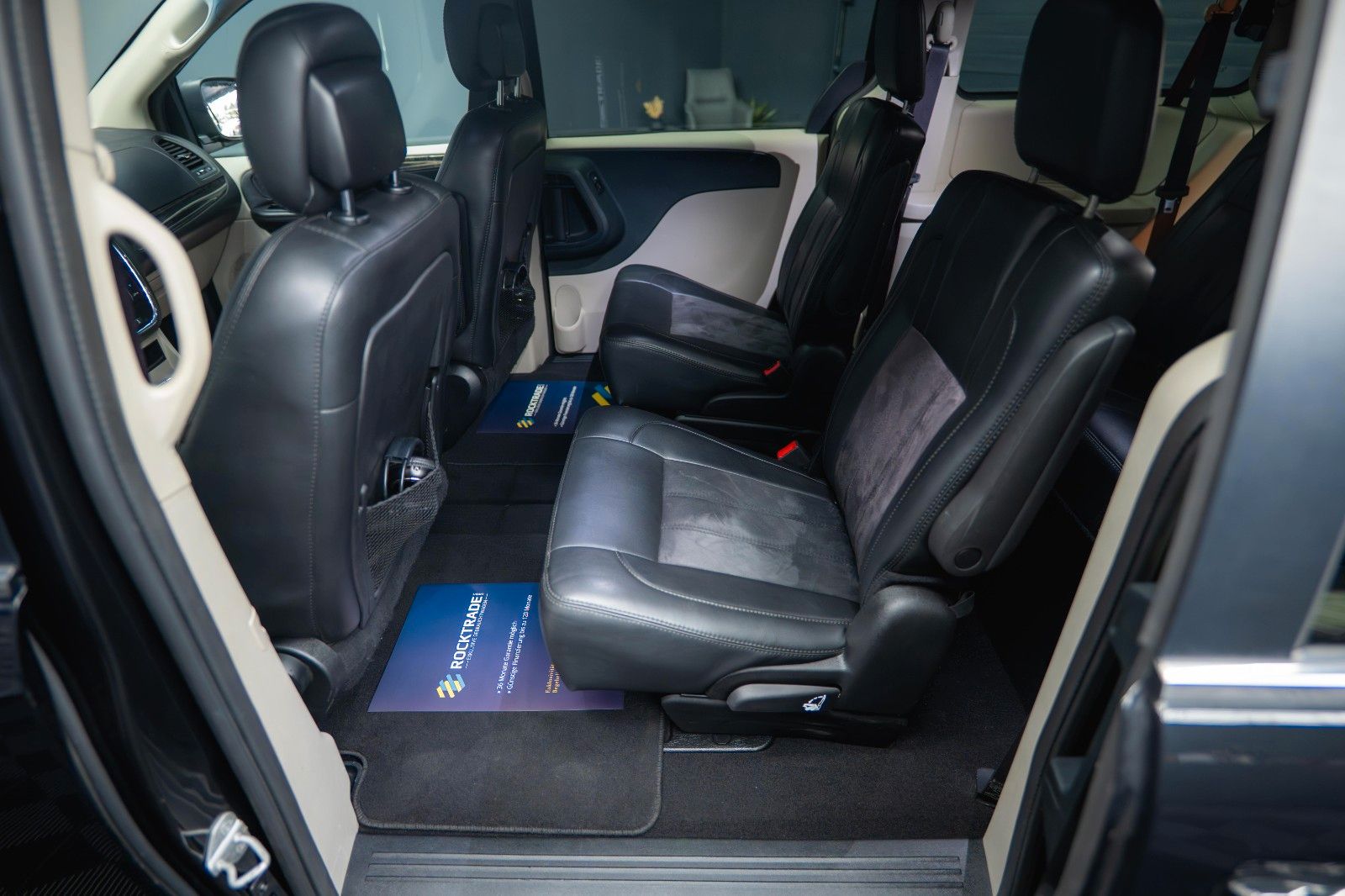 Fahrzeugabbildung Dodge Grand Caravan 3.6 V6 SXT LPG *7 Sitze*TV*Kamera*