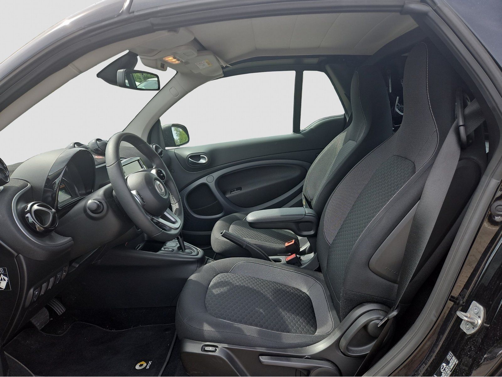 Fahrzeugabbildung Smart Smart EQ Cabrio EXCLUSIVE-PAKET