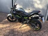 Kawasaki Z 125 - NAKED BIKE VON 126 BIS 250 CCM