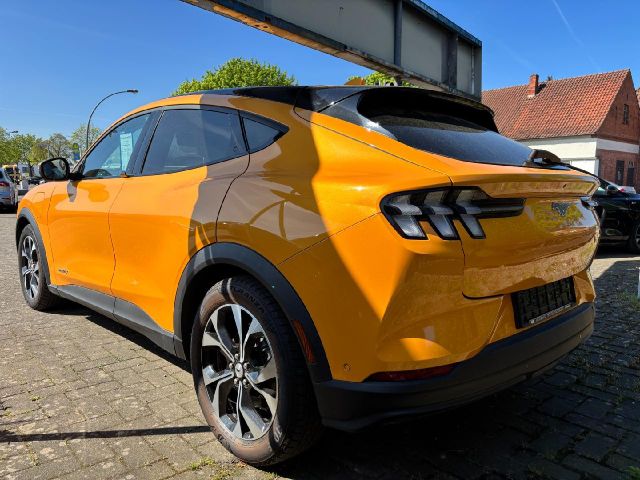 Ford Mustang Mach-E Basis Bang & Olufsen