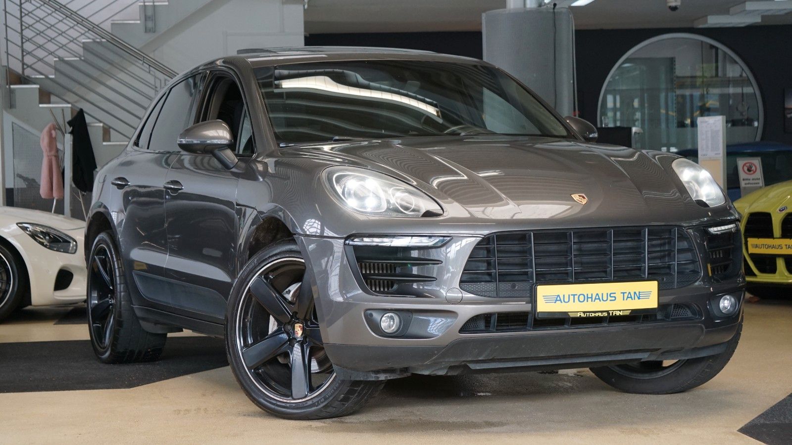 Fahrzeugabbildung Porsche Macan S *SITZBELÜFTUNG*PANORAMADACH*