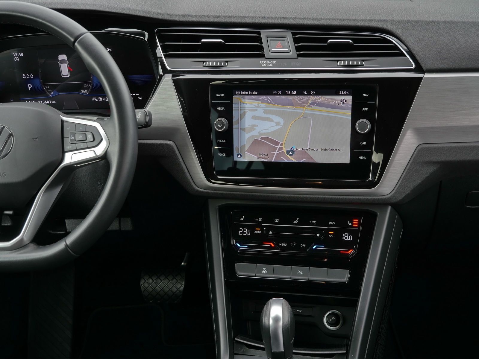 Volkswagen Touran - Bild 6