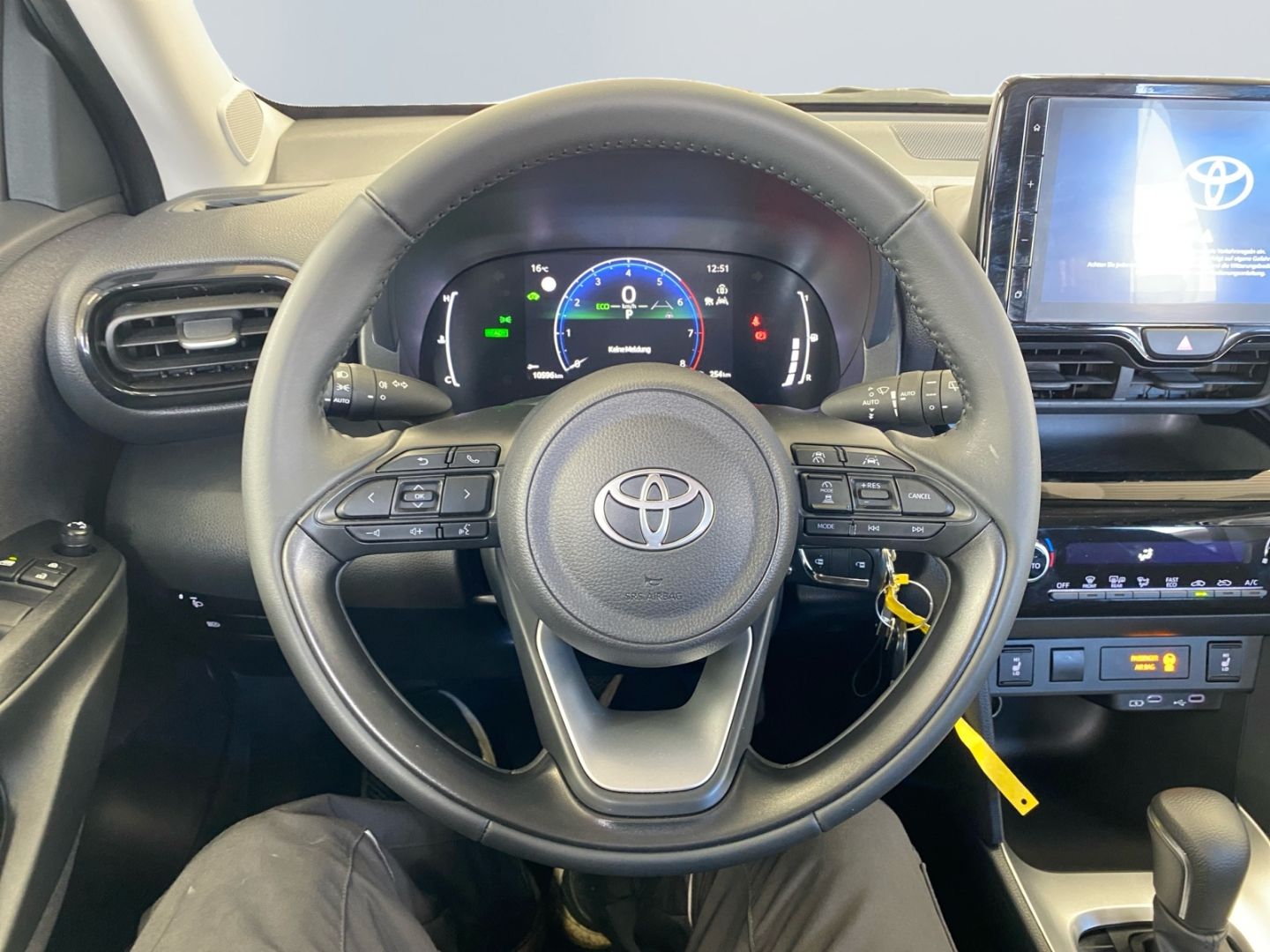 Toyota Yaris Cross - Bild 10