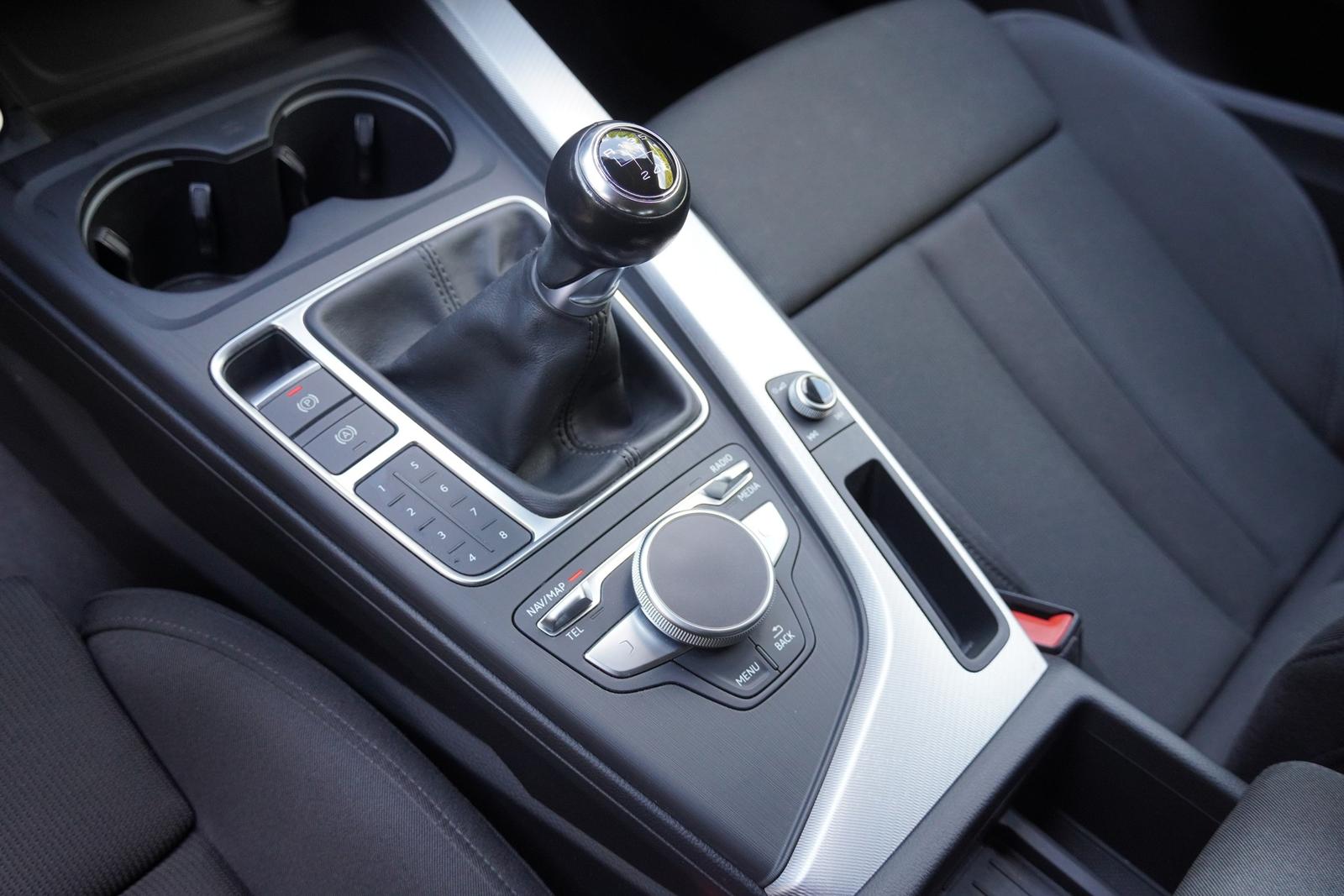 Audi A4 Avant 1.4 TFSI S-Line Xenon Navi Keyless-Go