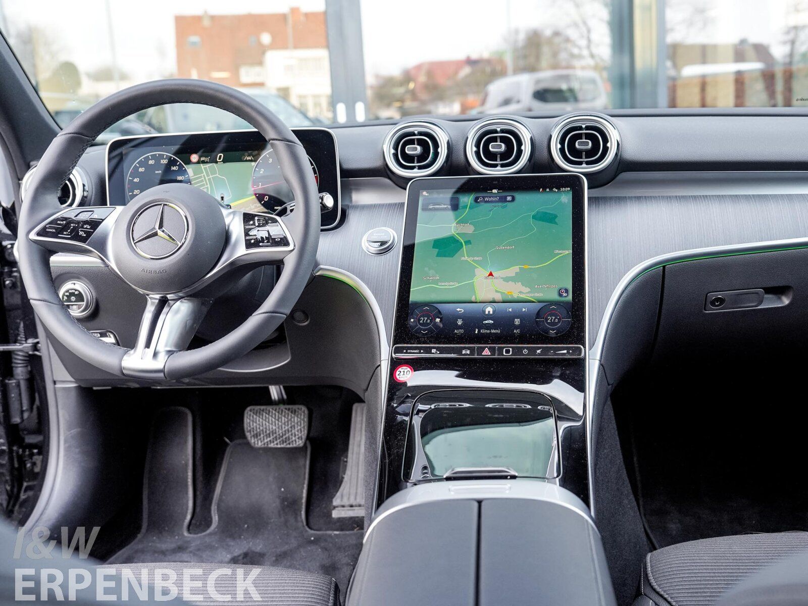 Fahrzeugabbildung Mercedes-Benz C 200 T-Modell*AHK*Distronic*Navi*Memory