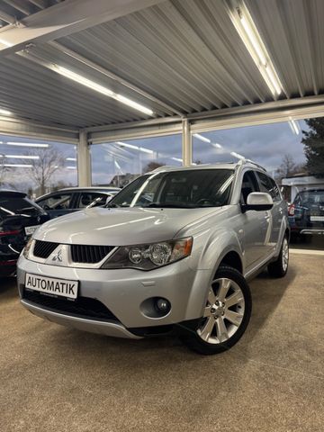 Mitsubishi Outlander 2.4 Instyle 4x4 *Leder*7-Sitzer*Xenon*