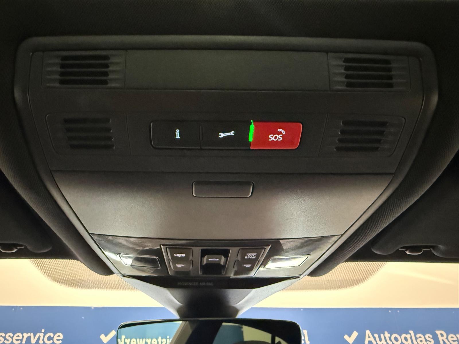 Volkswagen Arteon 2.0 TDI R-Line 4M ACC Pano AHK Kamera HUD