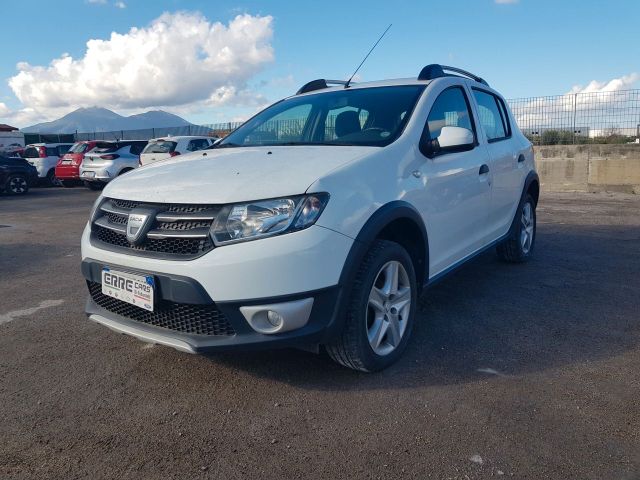 Dacia DACIA SANDERO STEPWAY 2013 900 BENZ *MOT ROTTO