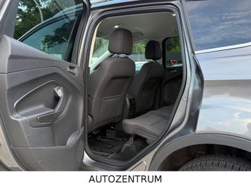 Ford Kuga - 9
