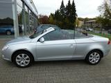 Volkswagen Eos 1.6*2 HAND*PANORAMA*SHZ*KLIMA*8XALU* - gebrauchte VW Eos aus dem Jahr 2006