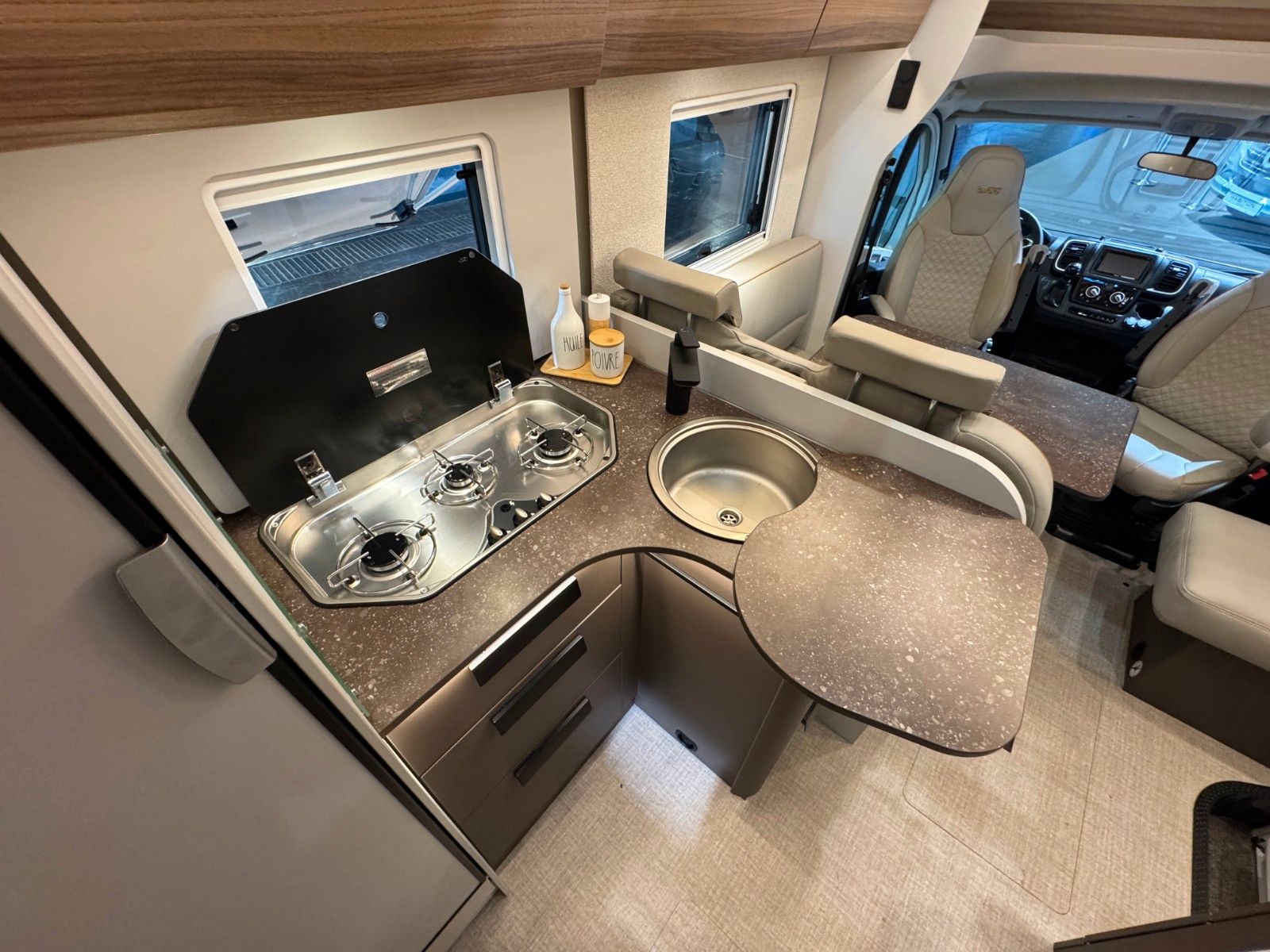 Fahrzeugabbildung Bürstner B66 TD 690-SONDERMODELL-AUTOMATIK!