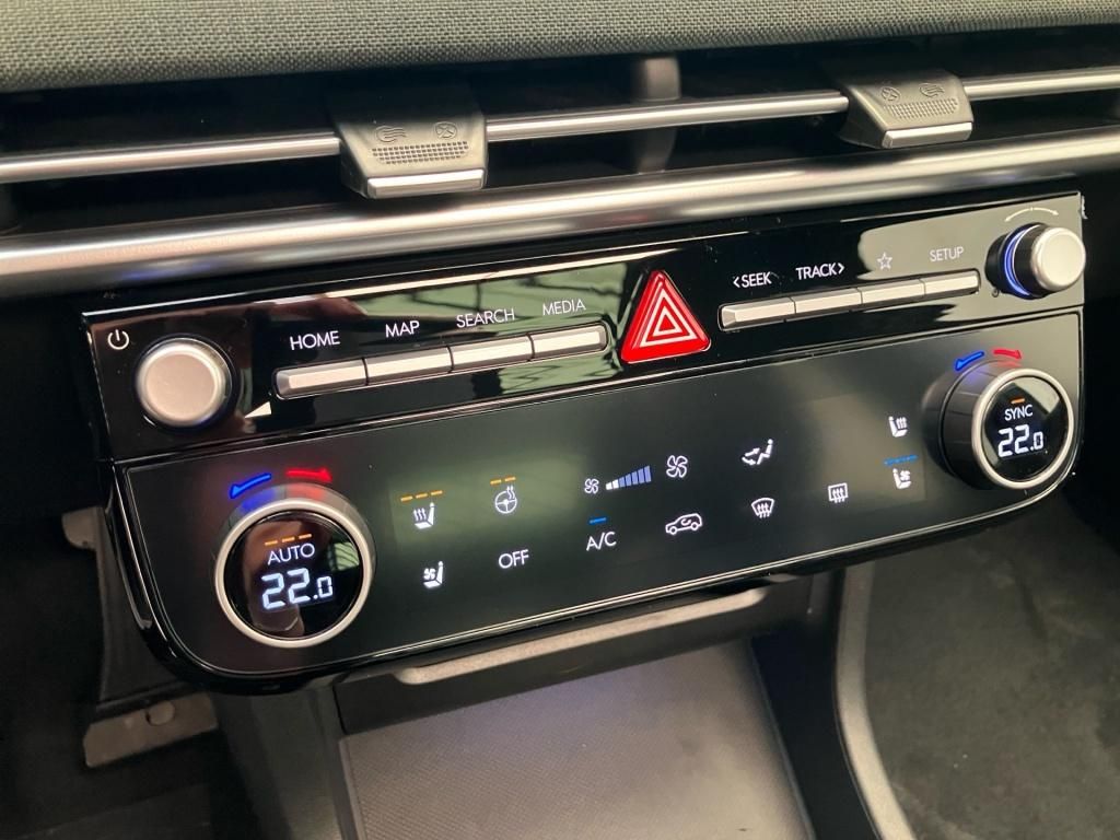 Fahrzeugabbildung Hyundai TUCSON 1.6 CRDi 2WD 7-DCT Prime Pano 4xSHZ HUD
