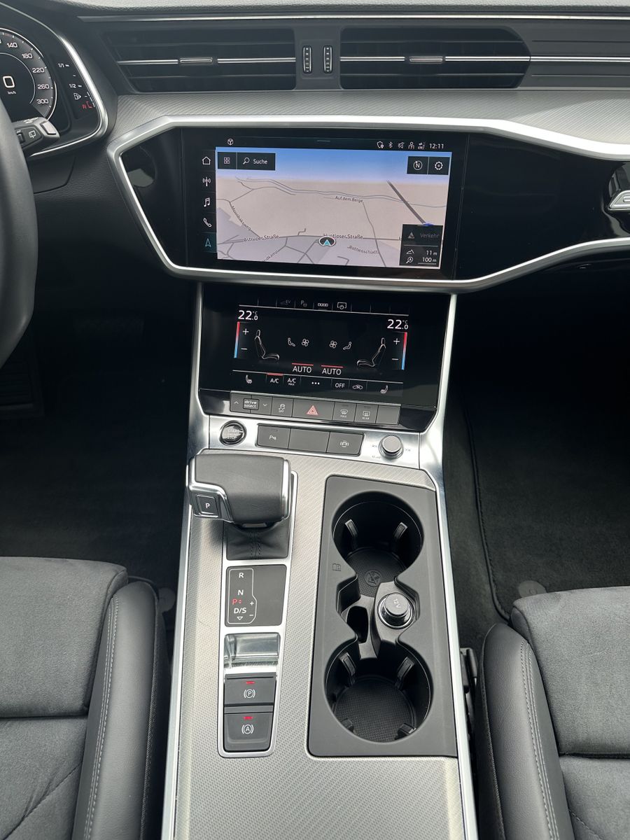 Fahrzeugabbildung Audi A6 Avant 50 TFSI e Qu S-Line NAV+LED+PANO+ACC+VC