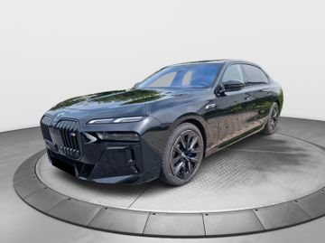 BMW M760 - 1