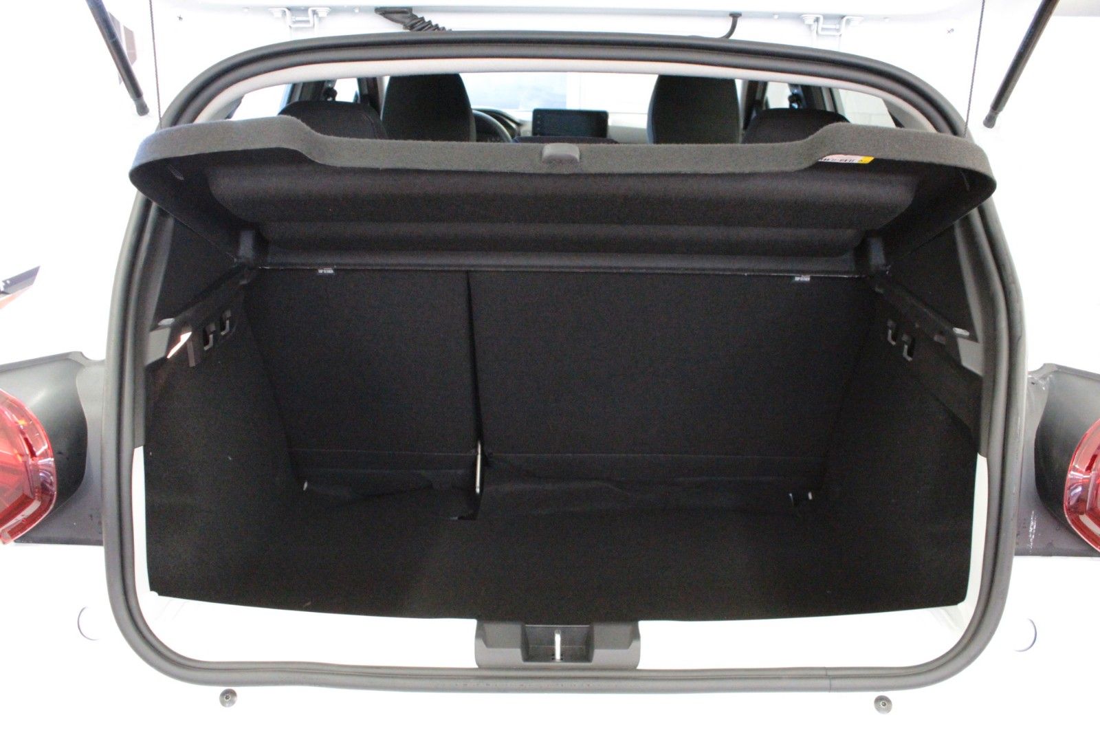 Fahrzeugabbildung Dacia Sandero TCe 90 auto Expression*15204*