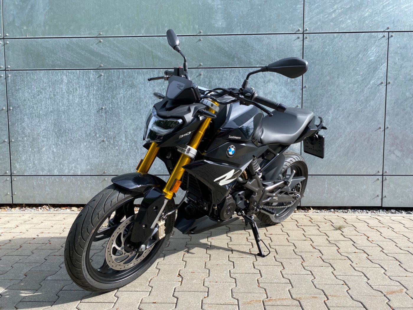 Fahrzeugabbildung BMW G 310 R