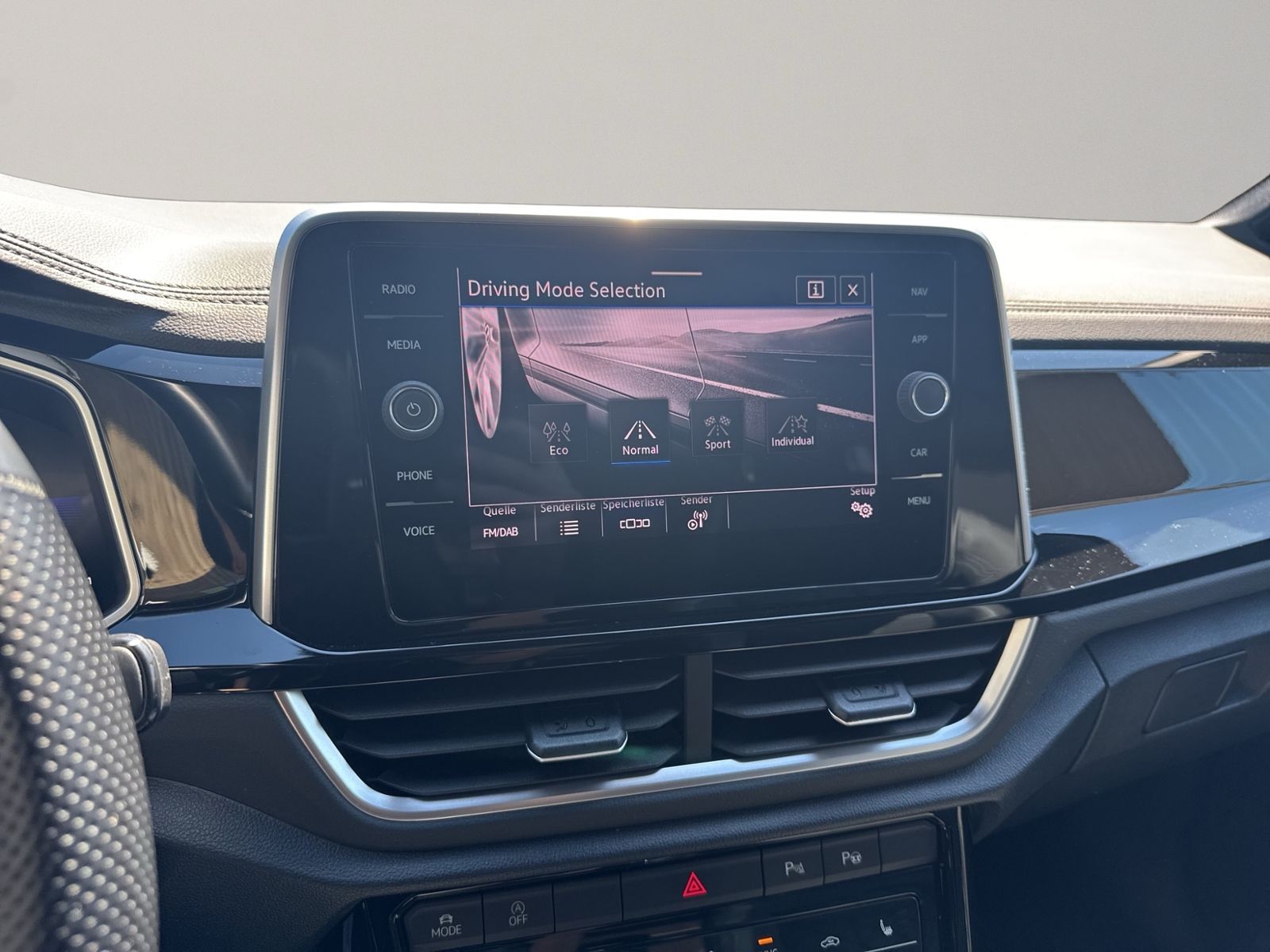 T-Roc 2.0 TDI R-Line, Climatronic, PANO, Discove