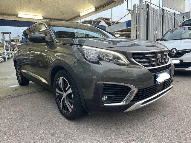 Peugeot PEUGEOT 5008 1,6 HDI AUTOMATICO 7 POSTI !