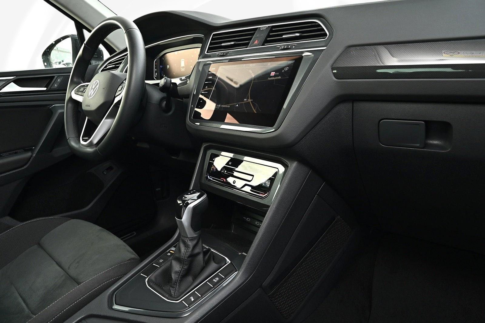 Volkswagen Tiguan - Bild 11