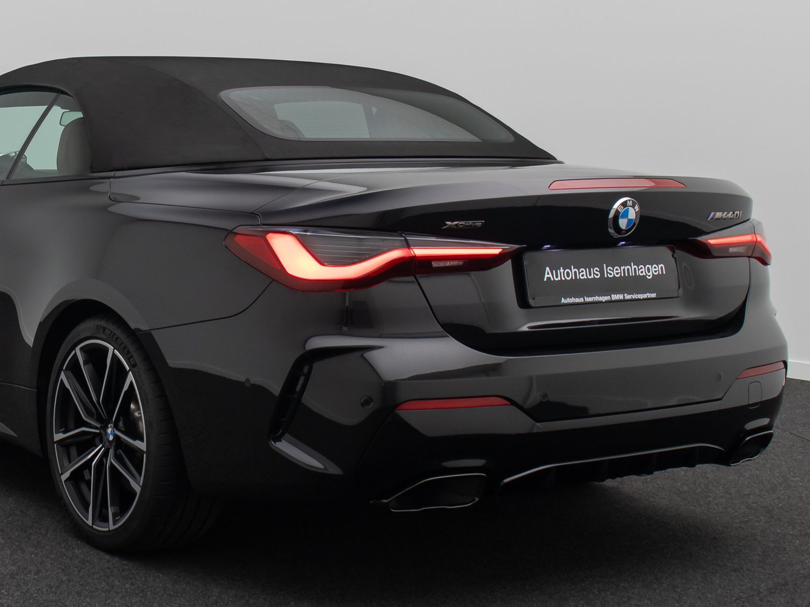 Fahrzeugabbildung BMW M440i xD Cabrio 360°Laser H/K HUD DAB Alarm 19"
