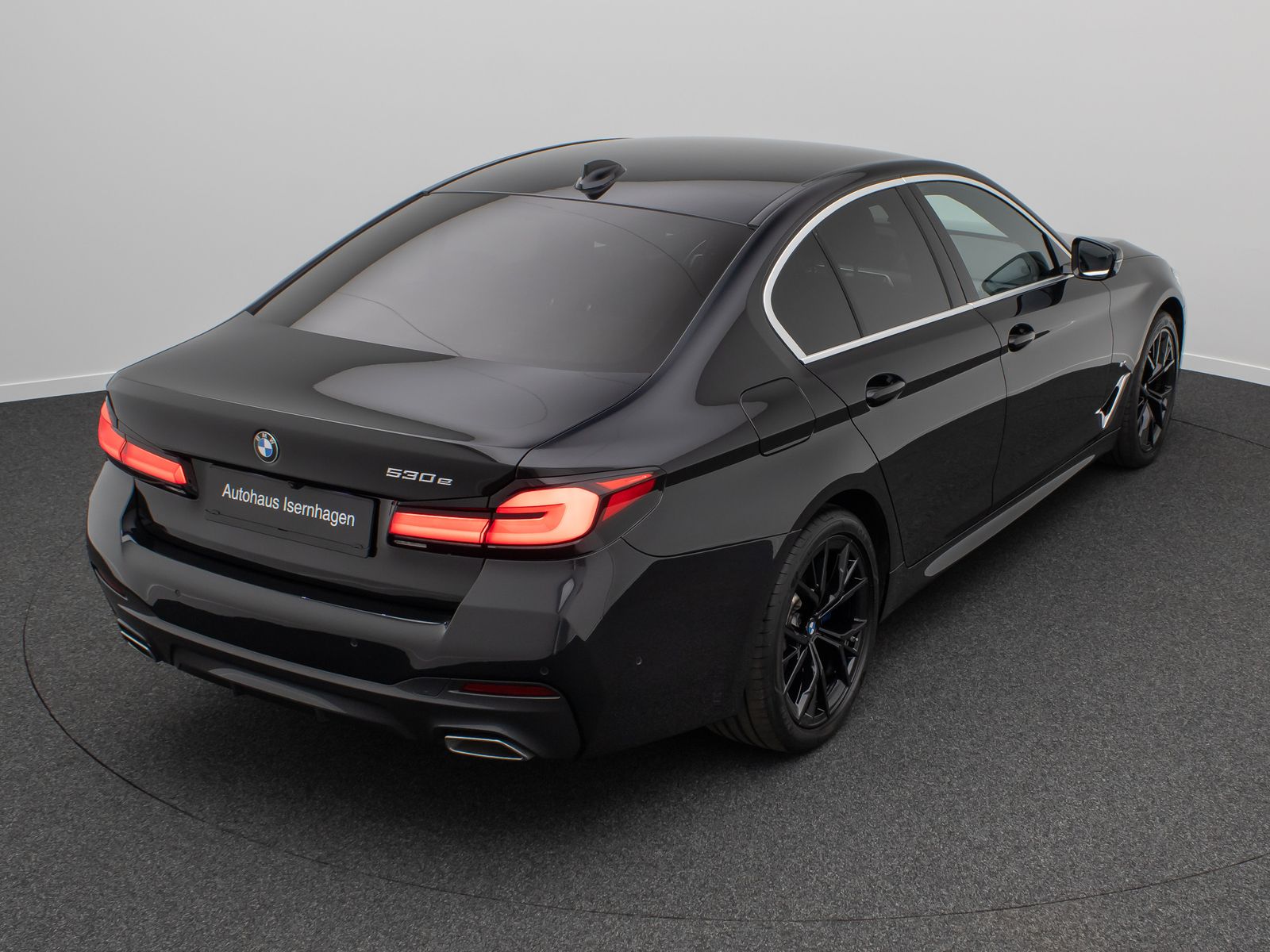 Fahrzeugabbildung BMW 530e M Sport 360° Laser DAB Komfort HUD 19Zoll
