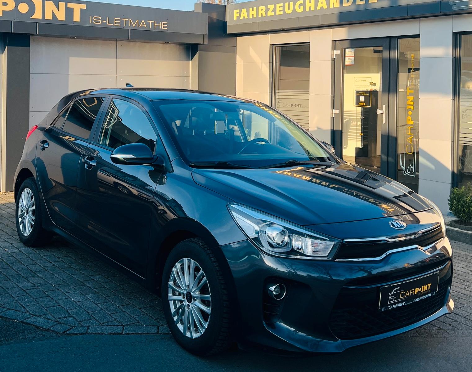 Kia Rio Dream Team Cam PDC Scheckheft  Navi