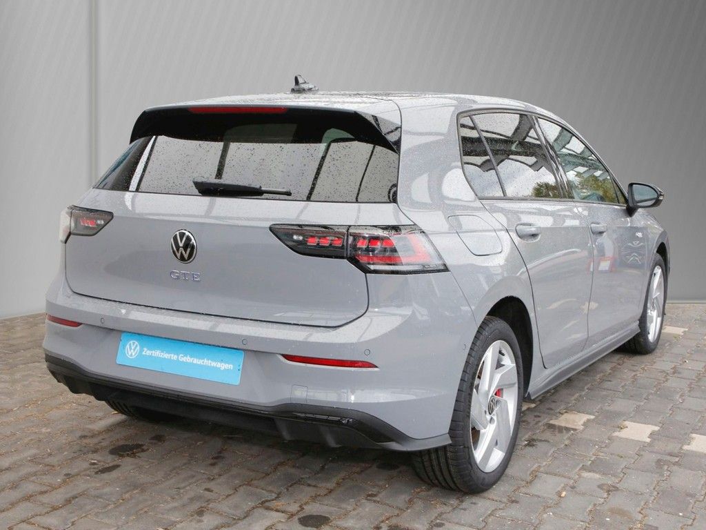 Volkswagen Golf VIII GTE 1.5 TSI eHybrid 200 kW Black Style foto 5