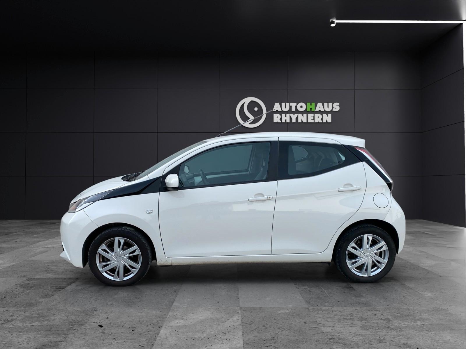 Toyota AYGO X 1.0 51 kW
