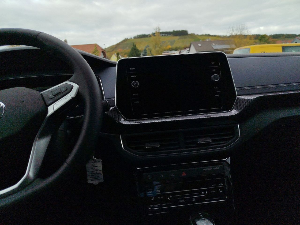 Fahrzeugabbildung Volkswagen T-Cross Style 1.0 TSI 85 kw 7-Gang DSG