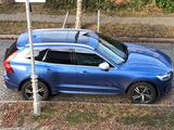 Volvo XC60 D4 R Design Geartronic R Design - Volvo XC60 mit Diesel-Antrieb: Alcantara