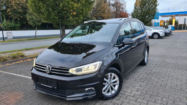 Volkswagen Touran Highline7SITZER!PANORAM+AHK+LED+KAM+LEDER