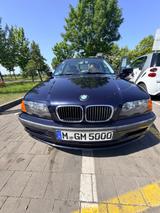 BMW 318i - - BMW 318 aus 1999: 318i
