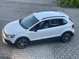 Volkswagen CrossPolo + Urban White + 62900 KM  + Rentner  - Volkswagen Polo aus 2013 mit Benzin-Antrieb: Kleinwagen