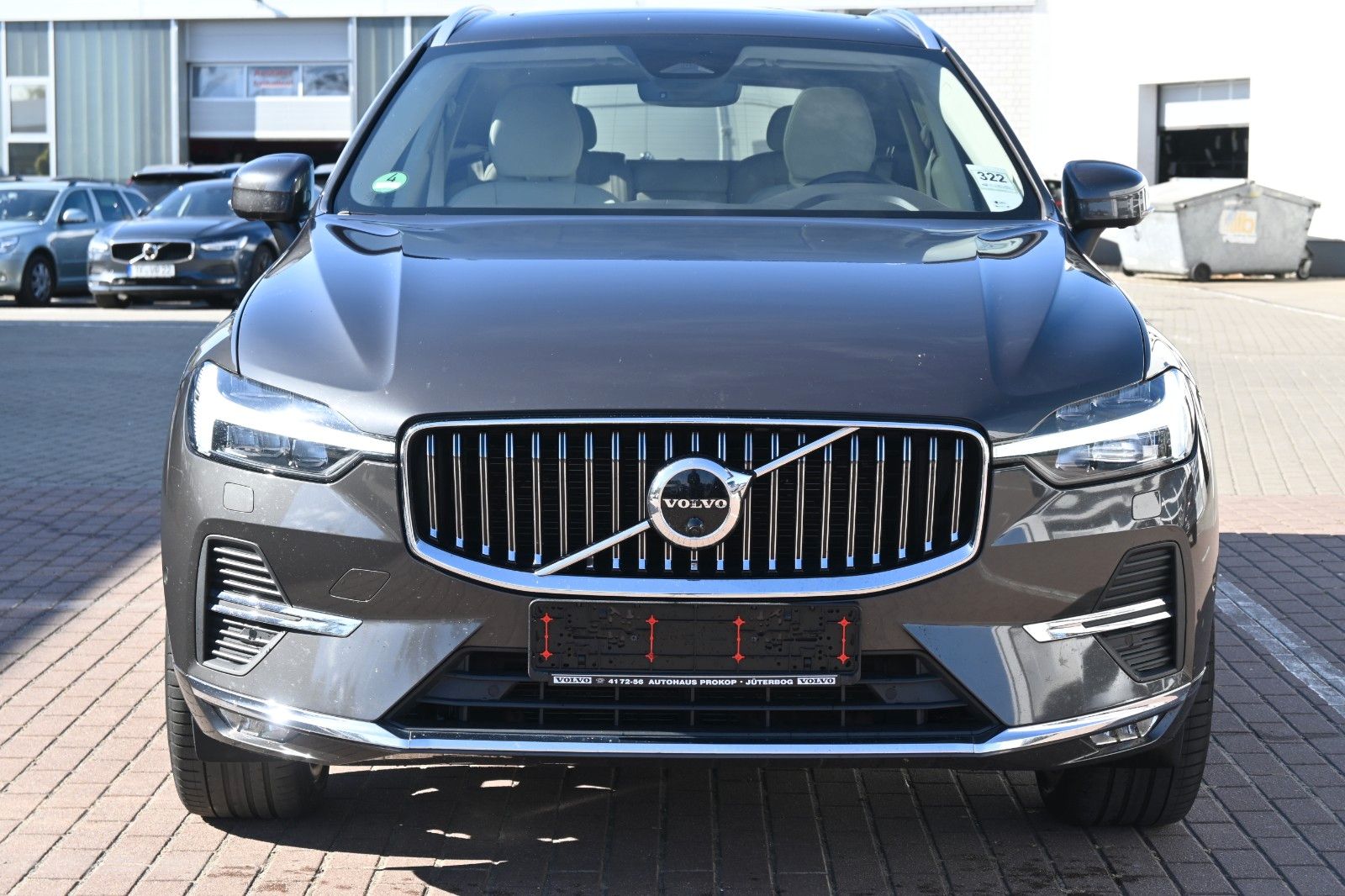 Fahrzeugabbildung Volvo XC60 B5D Inscription MASS*360°*AHK*Pano*ACC*