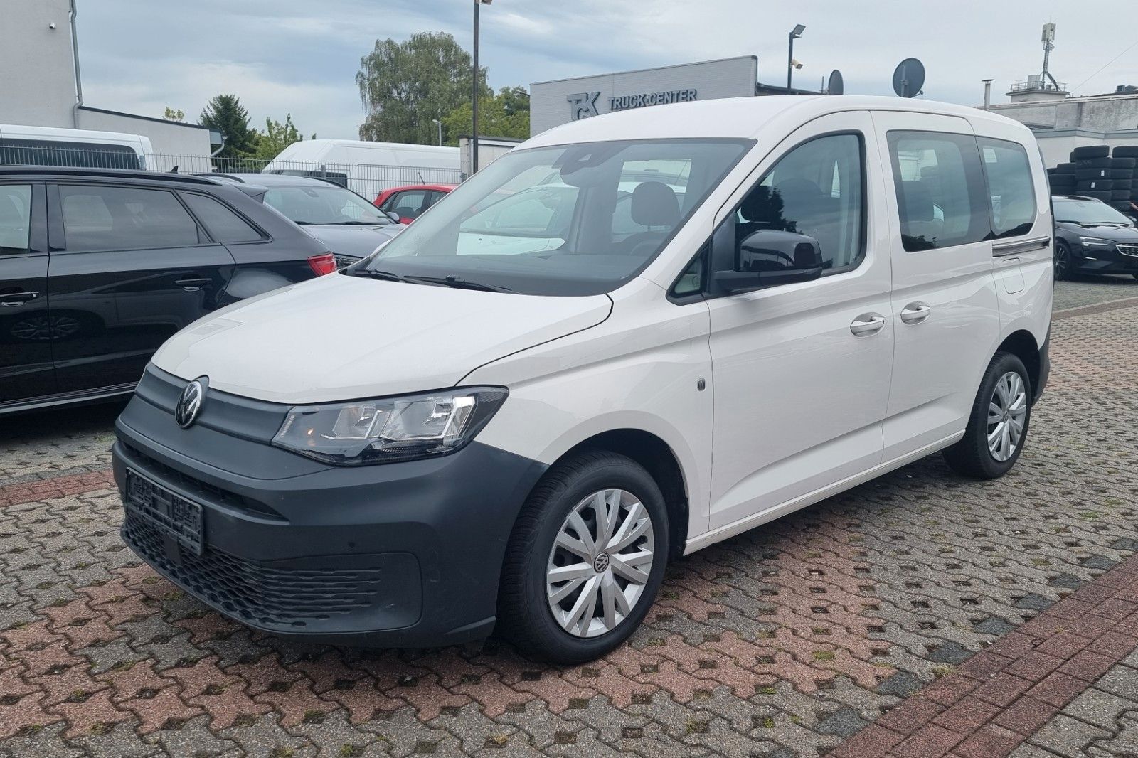 Volkswagen Caddy Basis-1HD-KLIMA-TEMPOMAT-SPURHALTEASSISTEN