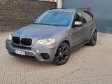 BMW X5 40d E70 xDrive - M-Paket, Head-Up 3... - BMW 540 aus 2011