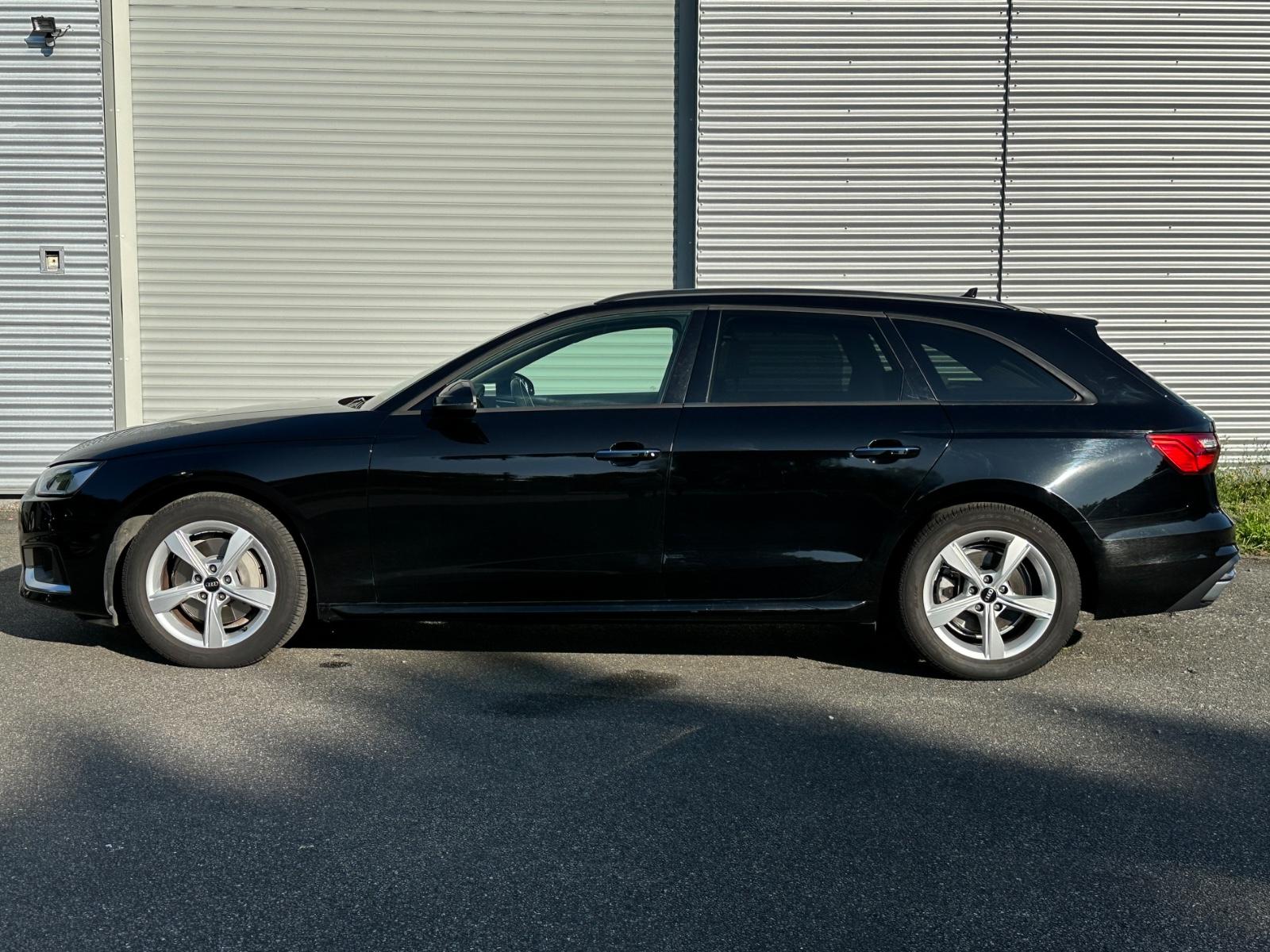 Audi A4 Avant 40 Hybrid advanced *Leder*Massage*DCC*, миниатюра 5