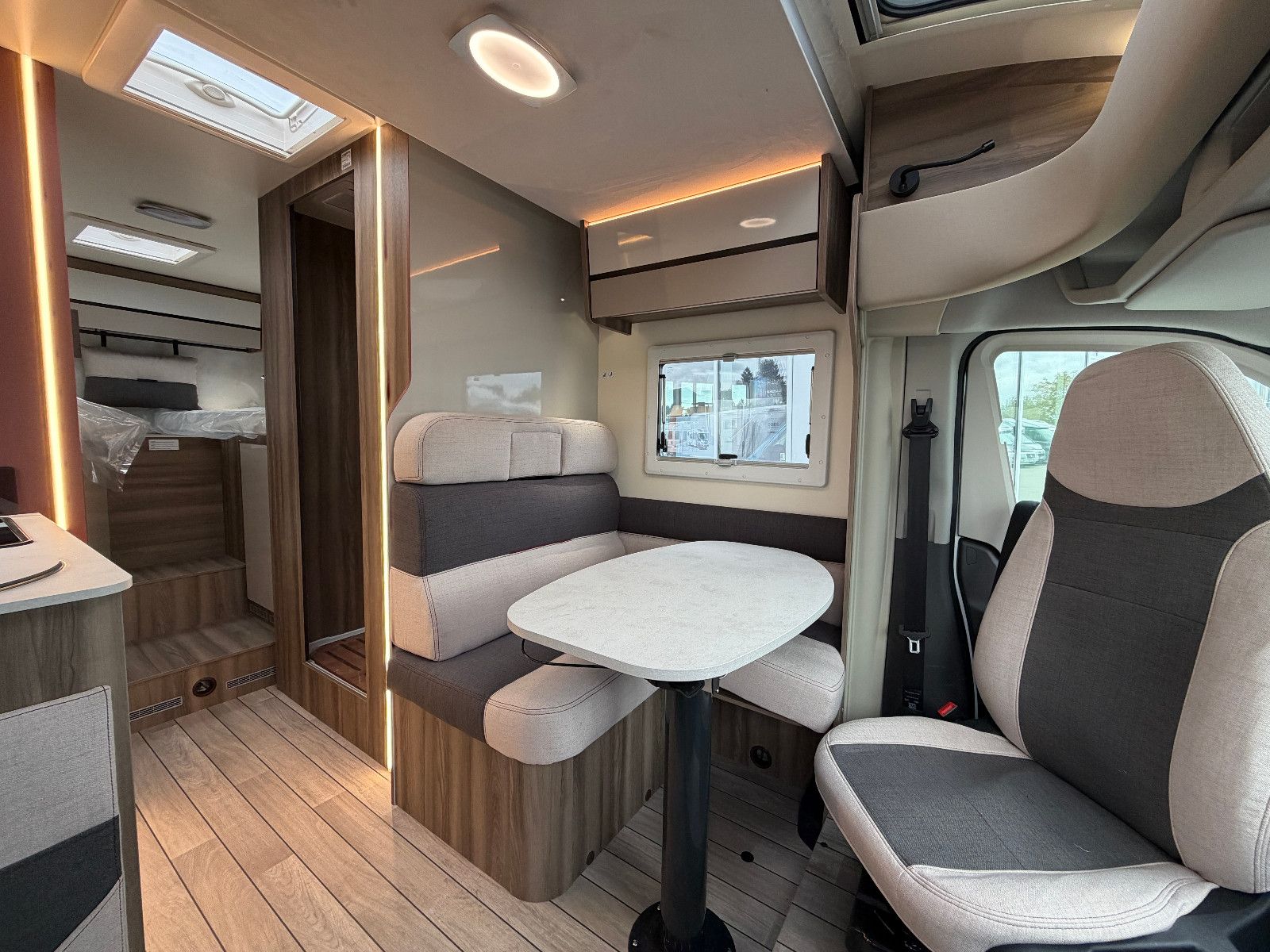 Fahrzeugabbildung Roller Team Kronos Fit 281 TL