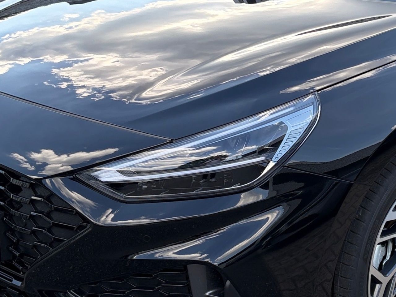 Fahrzeugabbildung Hyundai i30 1.6 T-GDI N Line (EURO 6e)(OPF) AUT Kam. LED