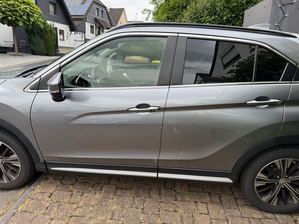 Image of Mitsubishi Eclipse Cross