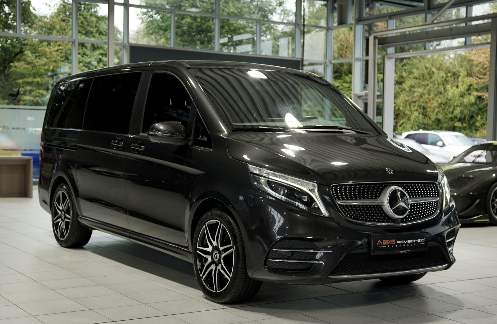 Mercedes Benz V 300